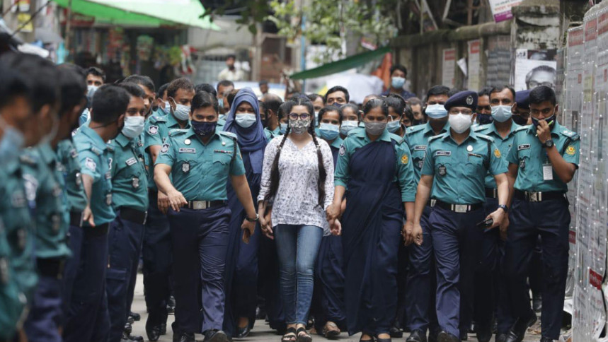 তৃতীয় দফা আরও একদিনের রিমান্ডে পরীমনি