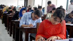 ব্যাংকের চাকরিপ্রার্থীরা ২১ মাস ছাড় পেলেও বিসিএসে থাকছে না ছাড়