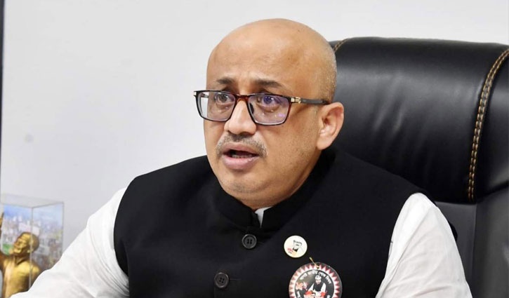 পদত্যাগ করলেন মুরাদ