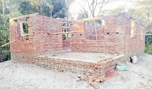 মির্জার অনুসারীদের বাধায় দরপত্র