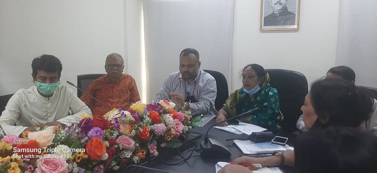 বস্তিতে সঠিক বর্জ্য ব্যবস্থাপনা নেই