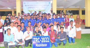 ১২০ টাকায় পুলিশে ৫৩ জনের চাকরি