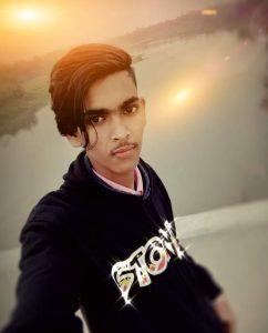 বিদেশ যেতে পারলেন না রাসেল