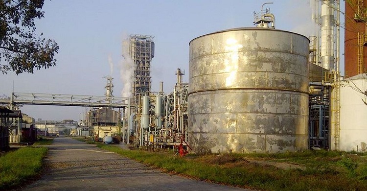 বৈশ্বিক পরিস্থিতিতে দেশে বাড়ছে ডলারের দাম। এর মধ্যে আন্তর্জাতিক বাজারে বাড়ছে জ্বালানির দাম। এতে সংকটে পড়ছে বৈদেশিক মুদ্রার রিজার্ভ। এমন পরিস্থিতিতে জ্বালানি ব্যবহার কমানোর উদ্যোগ নিয়েছে সরকার।