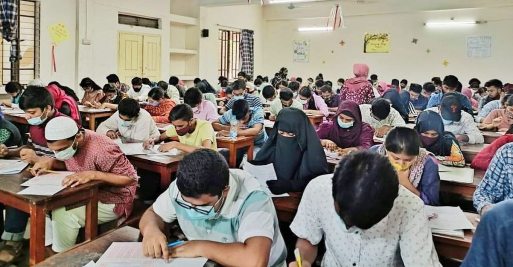 গুচ্ছে পাসের হার ৫৫.৬৩ শতাংশ