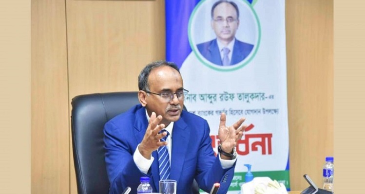 ডলারে সংকট কাটবে