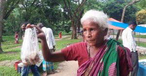 অঞ্জনার ঘরে আজ মাছ রান্না