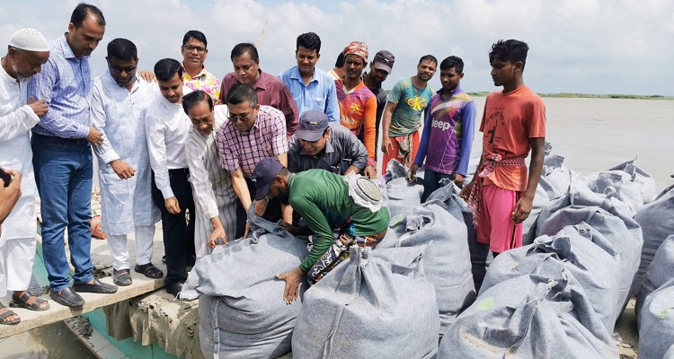 ভারতের সঙ্গে সব চুক্তিই জনগণের স্বার্থে