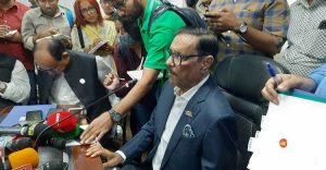 মহাসড়কে মোটরসাইকেল নিষিদ্ধের চেয়ে নিয়ন্ত্রণ জরুরী- ওবায়দুল কাদের