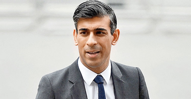যুক্তরাজ্যে বিদেশি শিক্ষার্থীদের সীমিত কমাতে চান ঋষি সুনাক