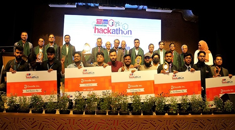 সিটিও ফোরাম হ্যাকাথনের চ্যাম্পিয়ন জাহাঙ্গীরনগর ইউনিভার্সিটি