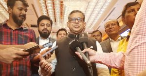 ‌'প্রশ্নফাঁসকে জঙ্গি ধরার মতো কভারেজ দেওয়া হচ্ছে'- প্রতিমন্ত্রী