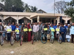 বাইসাইকেল-সনদ পেলো মেধাবীরা