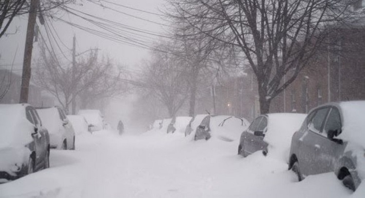 তুষার ঝড়ে বিপর্যস্ত যুক্তরাষ্ট্রে অন্তত ৩৪ জনের প্রাণহানি