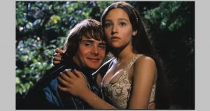 যৌন নির্যাতনের অভিযোগে ৫৪ বছর পর মামলা করলেন 'রোমিও-জুলিয়েট'