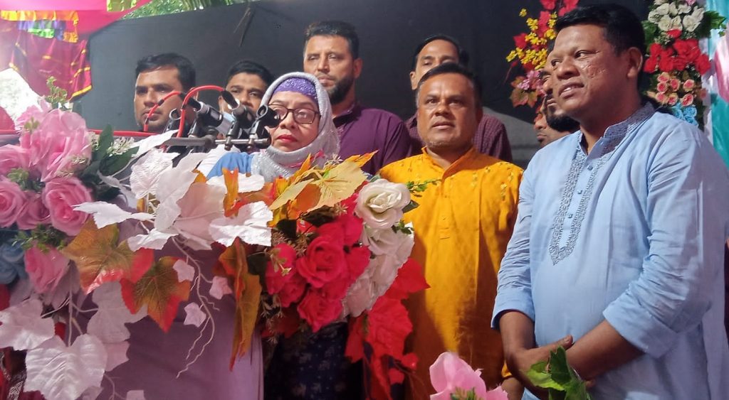 সিদ্ধিরগঞ্জে স্বেচ্ছাসেবক লীগের সম্মেলন উপলক্ষে আলোচনা সভা