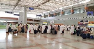 হজযাত্রী নিয়ে জেদ্দায় পৌঁছেছে বাংলাদেশ বিমানের প্রথম ফ্লাইট