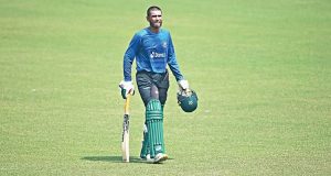 অনুশীলনে ফিরেছেন মাহমুদউল্লাহ রিয়াদ