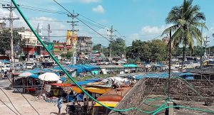 পাবনায় প্রভাবশালীদের দখলে সওজের জায়গা