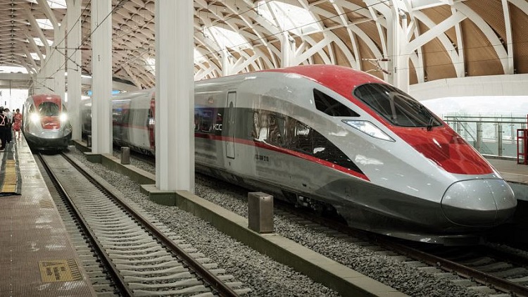 দক্ষিণ-পূর্ব এশিয়ার প্রথম বুলেট ট্রেন চালু ইন্দোনেশিয়ায়