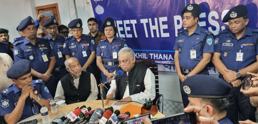 দেশের মানুষ আর অন্ধকারে যেতে চায় না স্বরাষ্ট্রমন্ত্রী