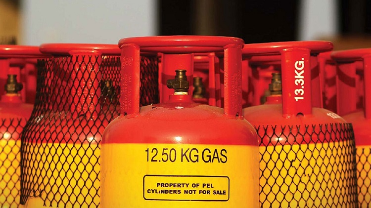 সর্বশেষ ৩ মাসে এলপিজির দর বাড়লো ৩৬৪ টাকা
