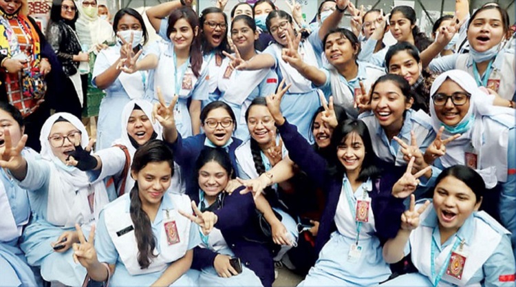 এইচএসসি ও সমমানে পাসের হার ৭৮.৬৪ শতাংশ