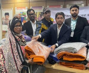 জয়পুরহাটে ৫শতাধিক দরিদ্র শীতার্তের মাঝে কম্বল বিতরণ