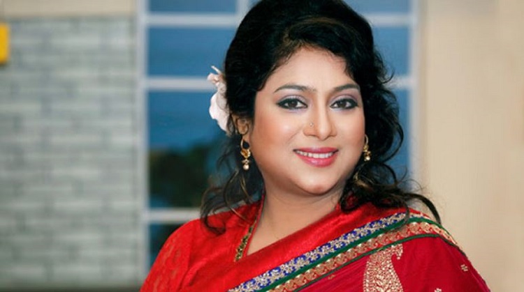 সিনেমার টানে অস্ট্রেলিয়া থেকে ঢাকায় শাবনূর