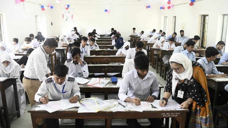 ২০২৫ সালের এইচএসসি পরীক্ষা পূর্ণ নম্বরে