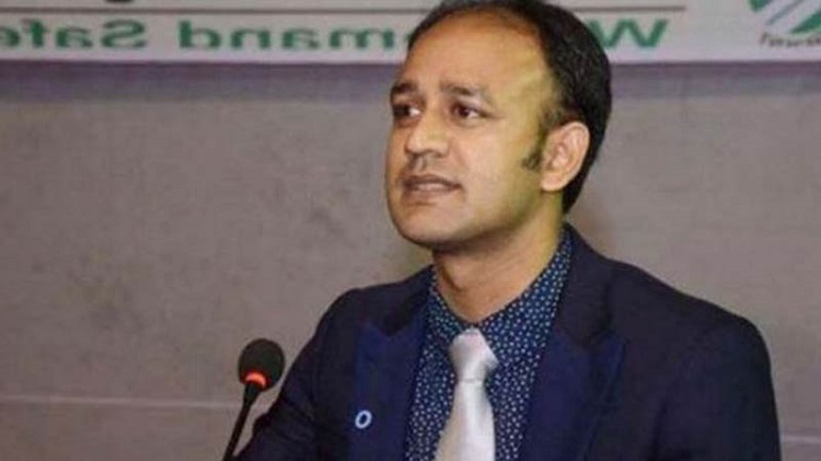 ব্যারিস্টার সুমনের ঈগলের কাছে নৌকার ভরাডুবি