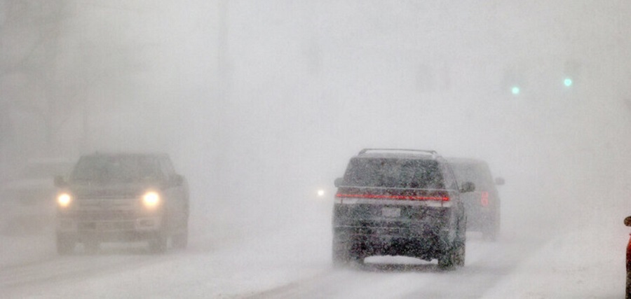 যুক্তরাষ্ট্রে ভয়াবহ তুষারঝড়ে ৫০ জনের প্রাণহানি