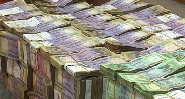 দেশে ৫ বছরে কোটিপতি বেড়েছে ৩০ হাজার