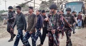 বিজিপিসহ মিয়ানমারের ৩৩০ নাগরিককে ফেরত পাঠানো হবে বৃহস্পতিবার