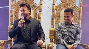 ক্রিকেটার সাকিব ও নায়ক শাকিবের একই মঞ্চে