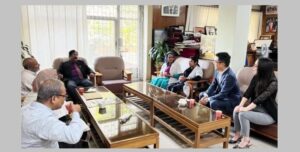 বিএসএমএমইউকে রক্ত পরীক্ষার ২০ হাজার কিট দিল চীনের সিনোভ্যাক