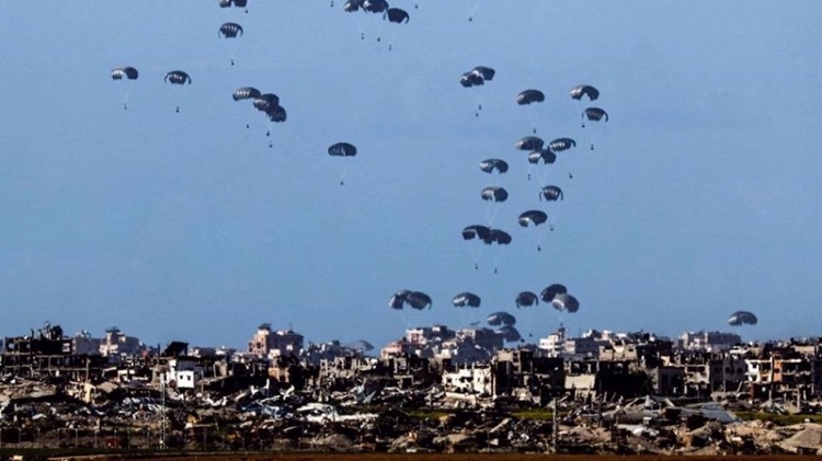 বিমান থেকে পড়া ত্রাণের প্যাকেটের আঘাতে গাজায় ৫ জন নিহত