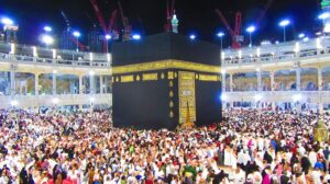 রোজায় ওমরাহ যাত্রীদের প্লেনভাড়া বেড়েছে ৪০ হাজার টাকা