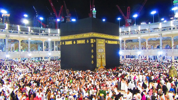 রোজায় ওমরাহ যাত্রীদের প্লেনভাড়া বেড়েছে ৪০ হাজার টাকা