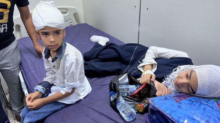 স্কুল থেকে ফেরার পথে ট্রাকচাপায় প্রাণ গেলো ছয় শিশুর