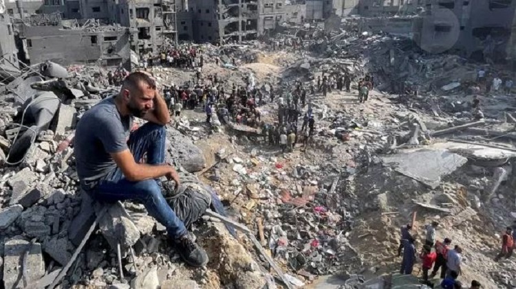 গাজায় ইসরায়েলি হামলায় প্রায় ২১ হাজার শিশু নিখোঁজ সেইভ দ্য চিলড্রেন