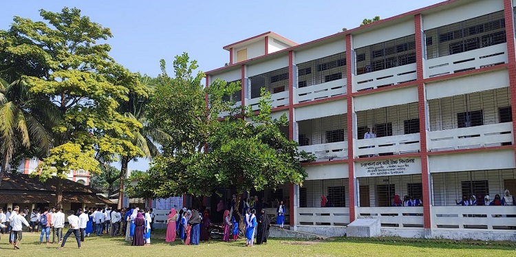 ১৭ দিনের ছুটিতে যাচ্ছে শিক্ষাপ্রতিষ্ঠান