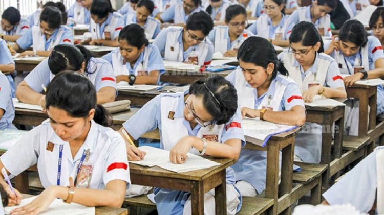 ১ আগস্ট পর্যন্ত এইচএসসি ও সমমান পরীক্ষা স্থগিত