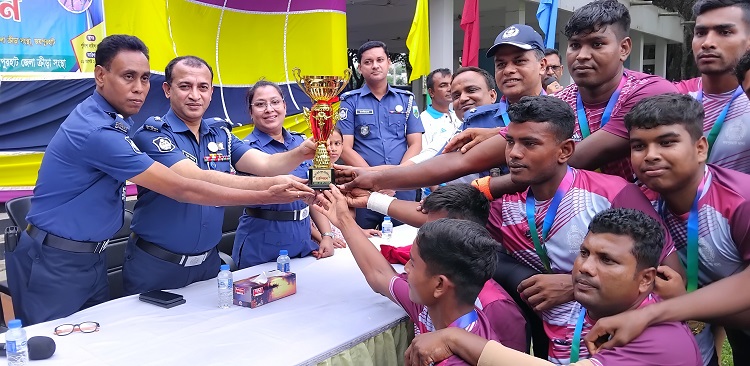 জয়পুরহাটে আন্ত থানা কাবাডি প্রতিযোগিতার ফাইনাল অনুষ্ঠিত