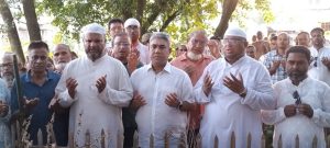 জয়পুরহাটে শহীদ মেহেদির কবর জিয়ারত ও পরিবারের সাথে বিএনপি নেতৃবৃন্দের সাক্ষাৎ