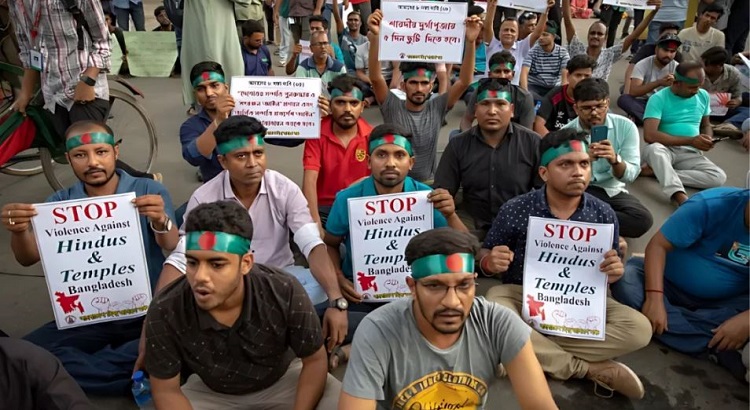 বাংলাদেশ নিয়ে মিথ্যা তথ্য ছড়িয়েছে ভারতের ইনফ্লুয়েন্সাররা বিবিসি