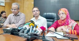 বন্যায় তিন জেলায় ক্ষতিগ্রস্ত ২ লাখ ৩৮ হাজার লোক, মৃত ১০